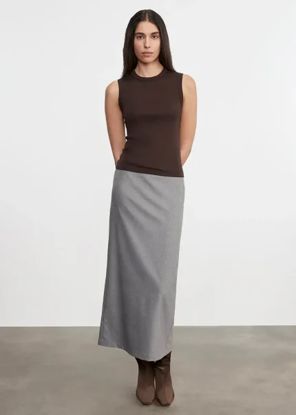 Enza Costa Supima Cotton New Classic Sleeveless Tee Coffee Bean (3)